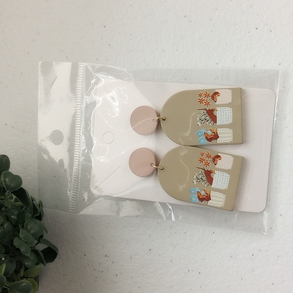 Polymer Clay Earrings With Dog Design - Picture 8 of 9